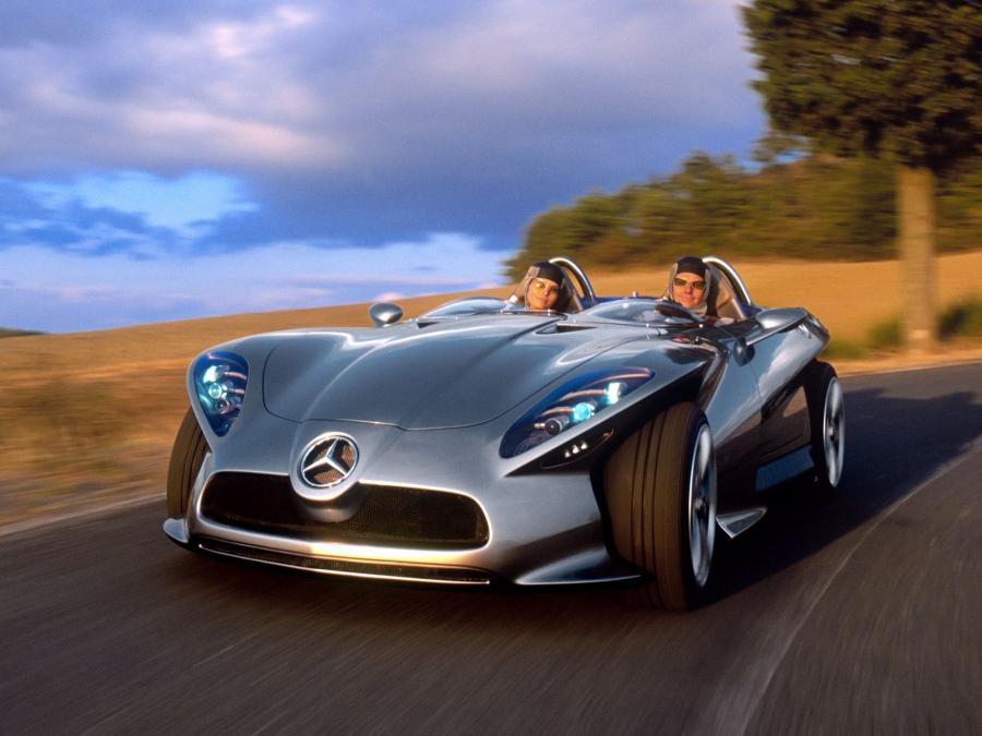  Mercedes-Benz F400 Carving Concept 2001 года  (фото 1 из 21)